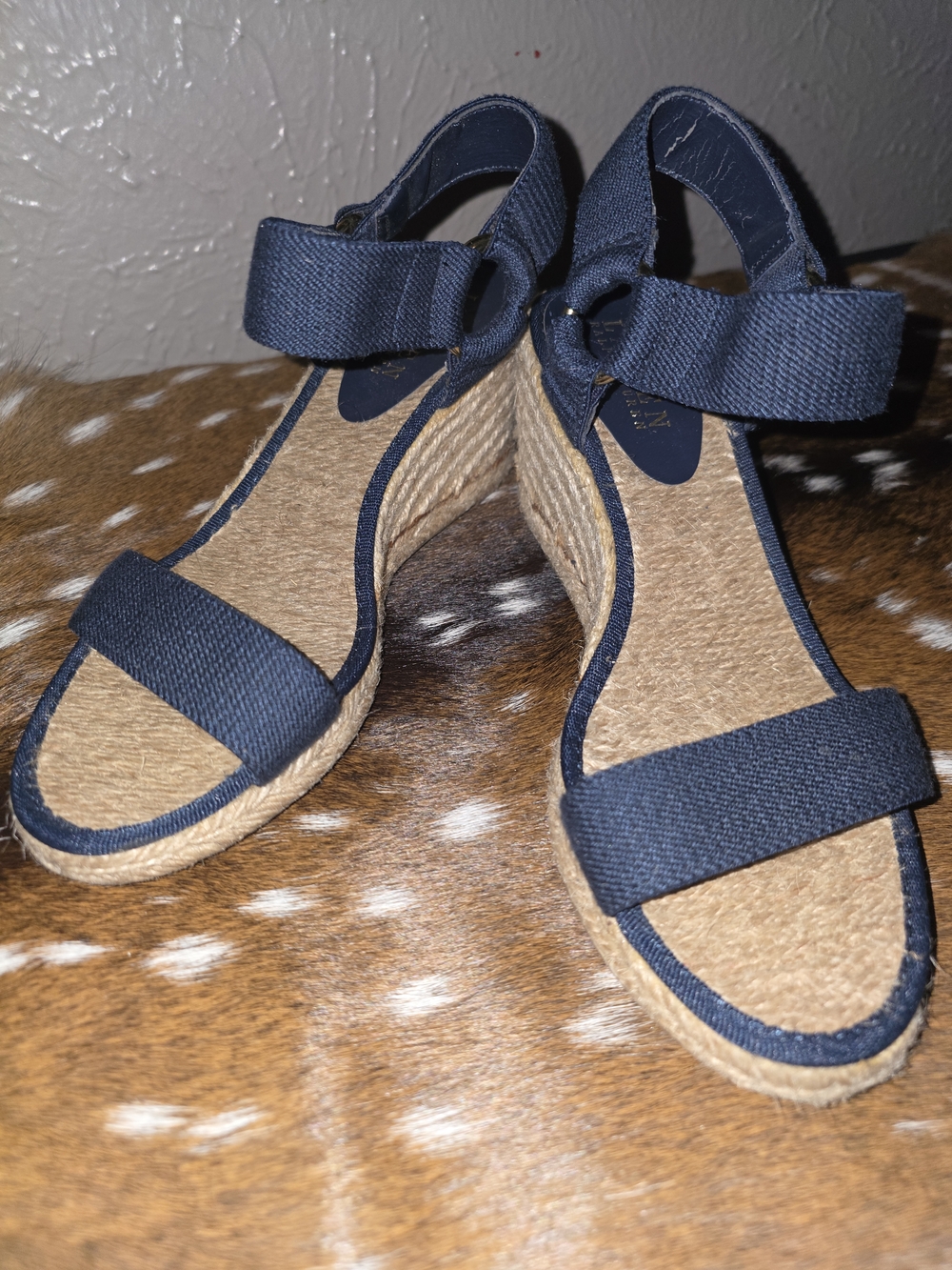 Ralph Lauren Navy Blue Strappy Sandals – Size 5